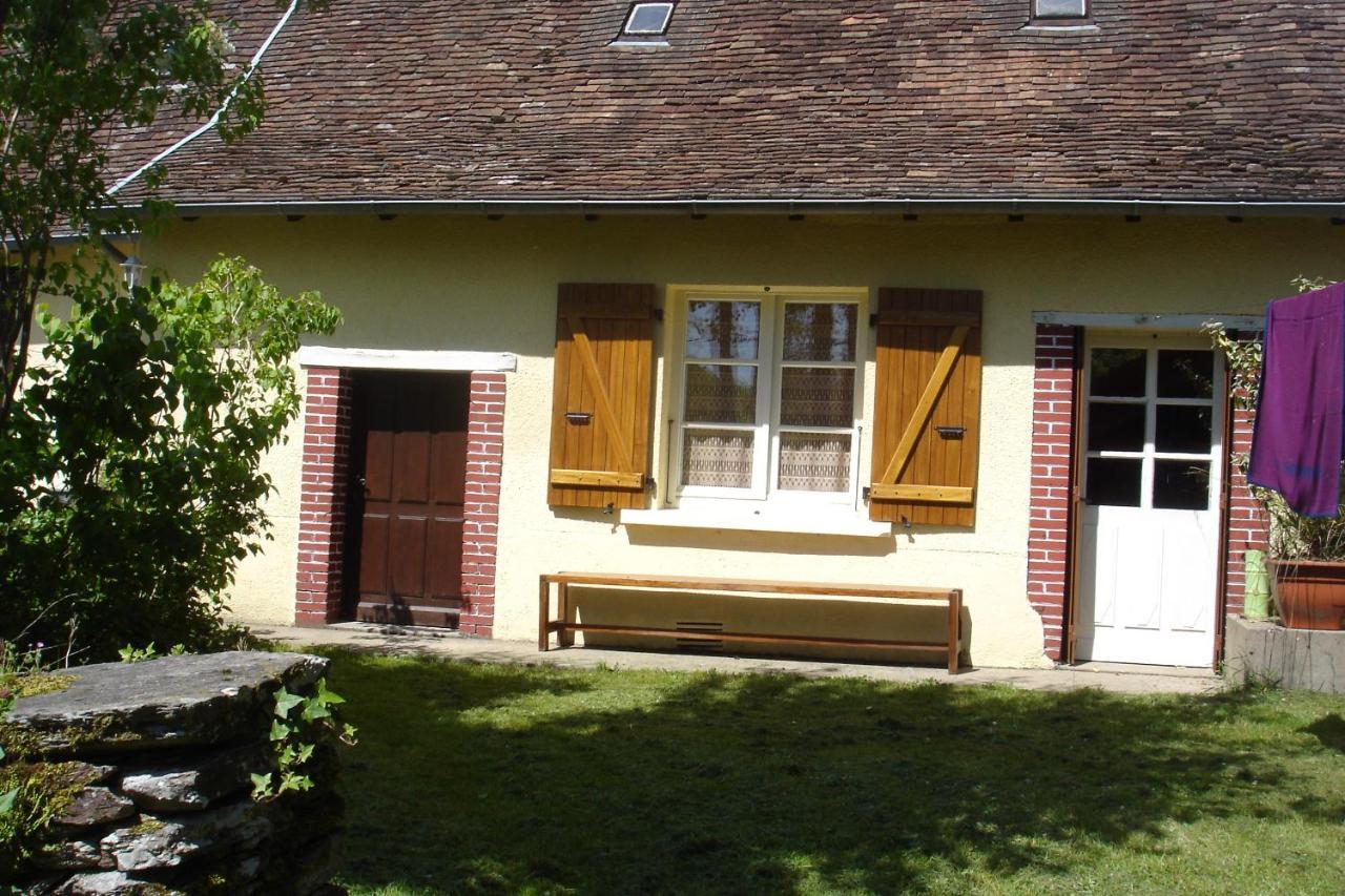 Gite Des Croix Bancaud Jumilhac-le-Grand Exterior foto